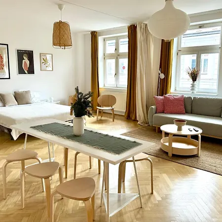 Tallerova * ברטיסלאבה