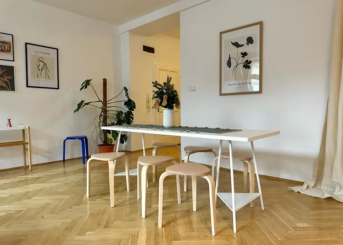 Apartment Tallerova *